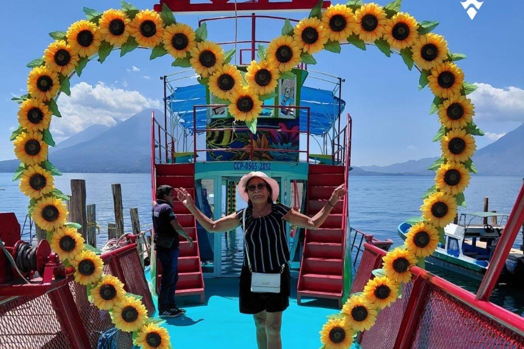 Lago Atitlán Guatemala — paseo en lancha