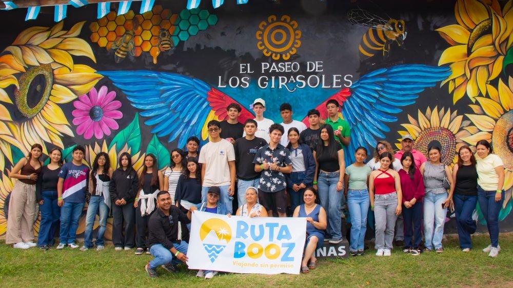 Mural del paseo de los girasoles