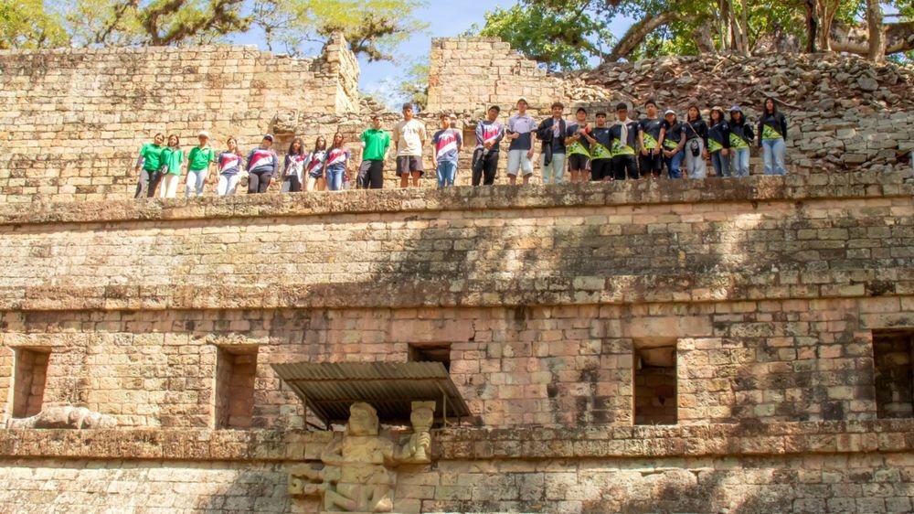 Viaje grupal a Copan con Rutabooz